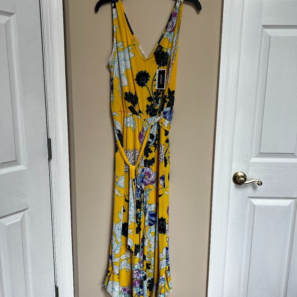 NWT JUMPSUIT YELLOW - M